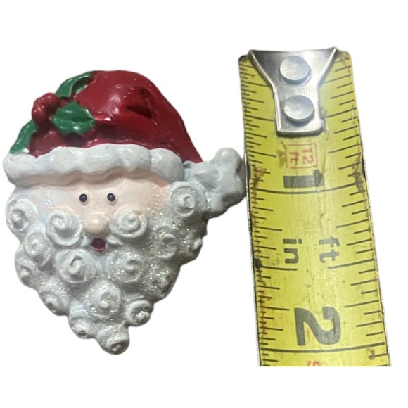 Lot of 3 Christmas Holiday Themed Costume Brooches (Snowman, Santa, Snowflake) - Picture 5 of 8